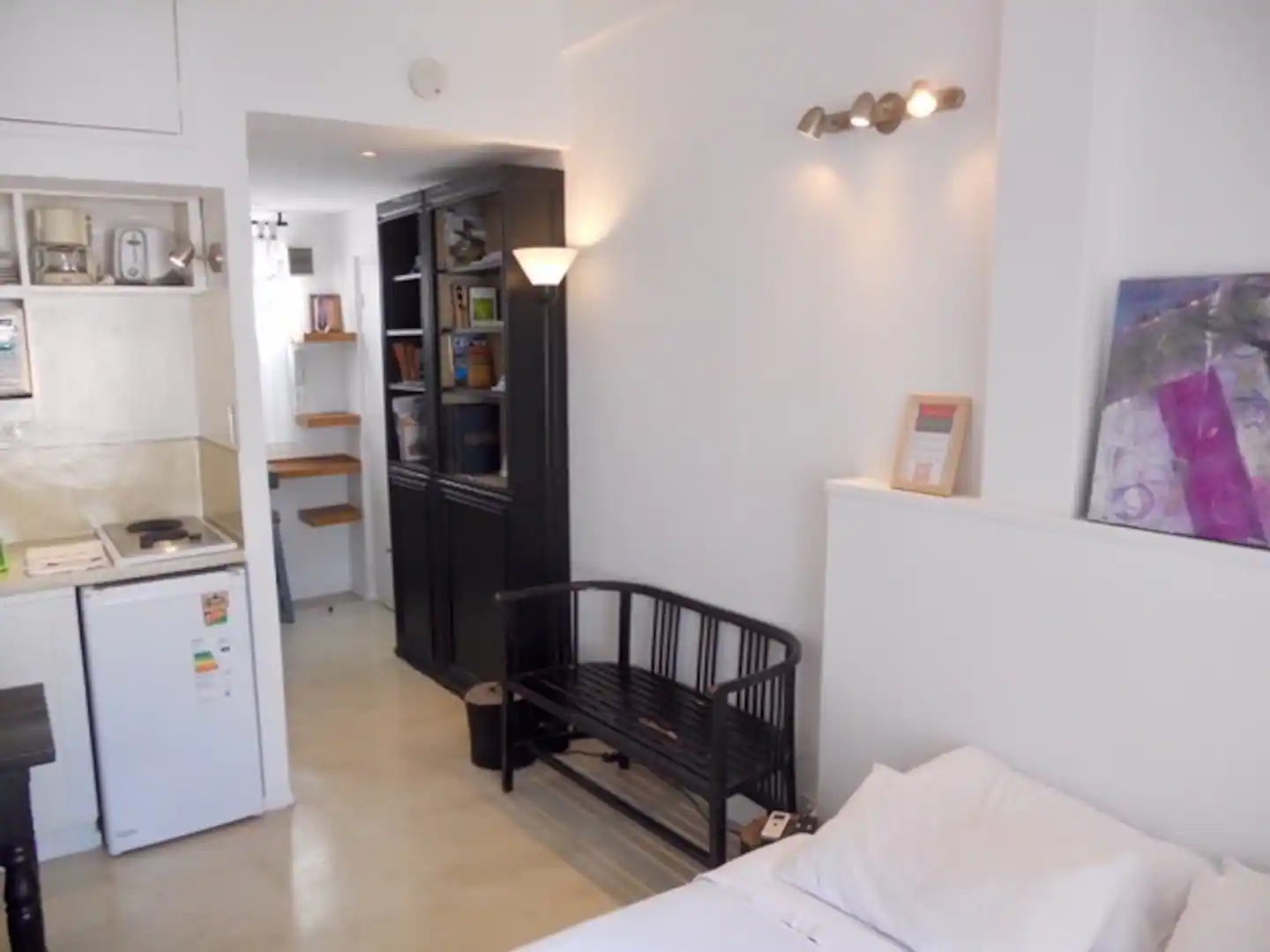 Monoambiente con Balcón en Recoleta - Imagen 3