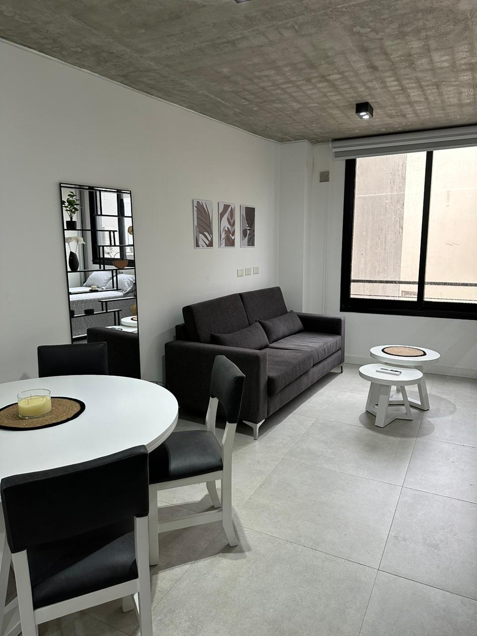 Monoambiente con Balcón en Villa Crespo