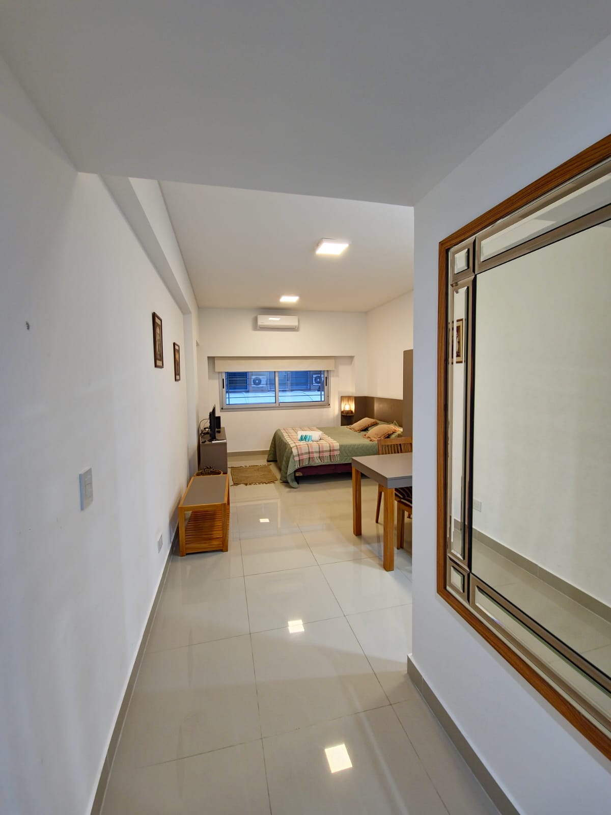 Monoambiente en Moreno al 500 - Imagen 2