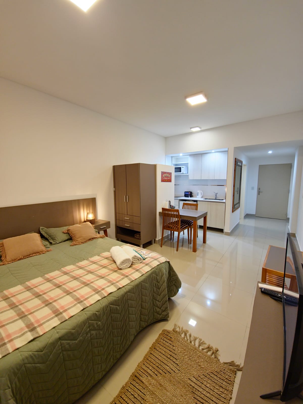 Monoambiente en Moreno al 500 - Imagen 3