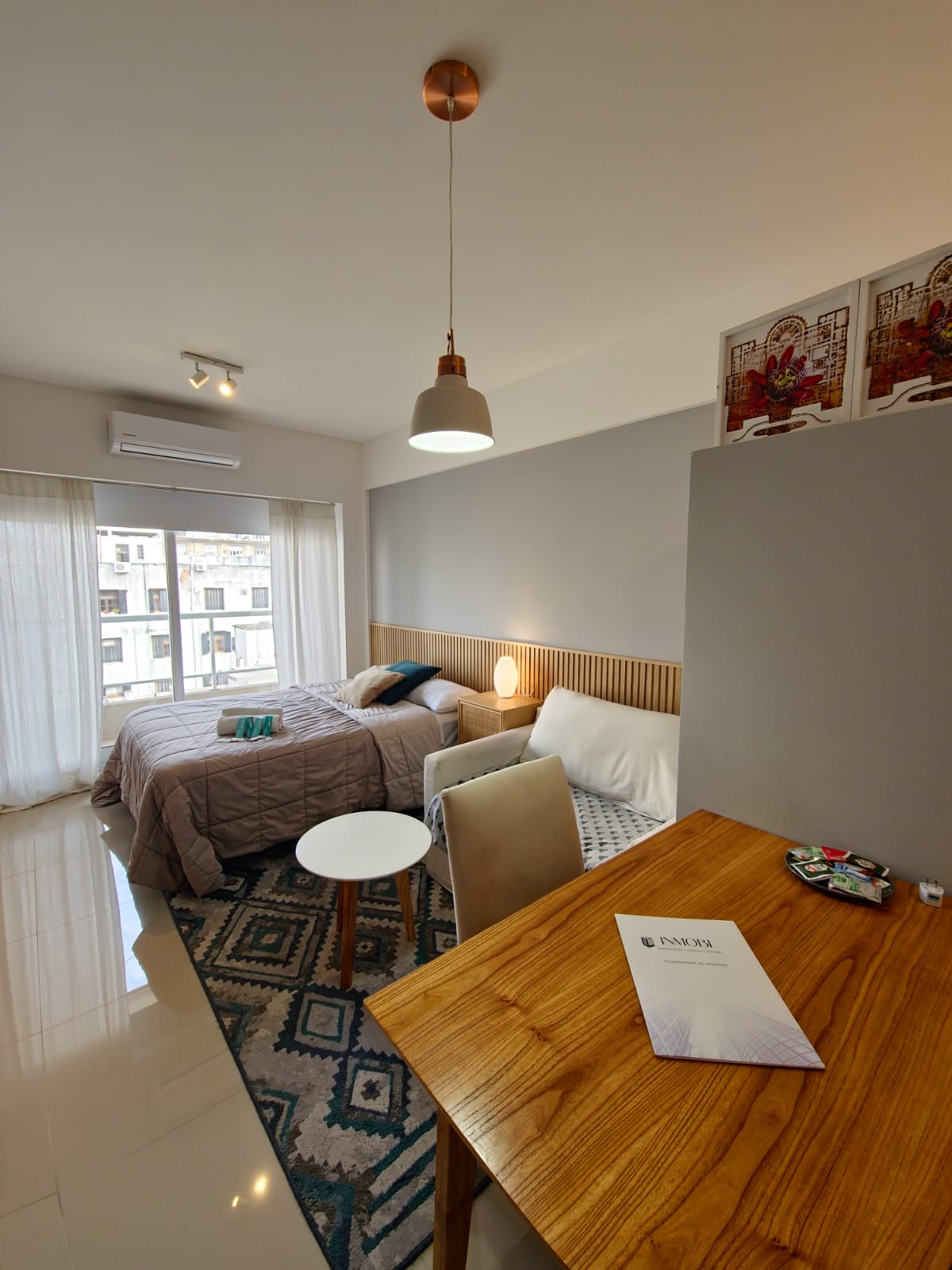 Monoambiente Amoblado con Balcón Monserrat - Imagen 3