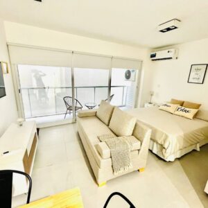 Monoambiente y Medio con Balcón Recoleta