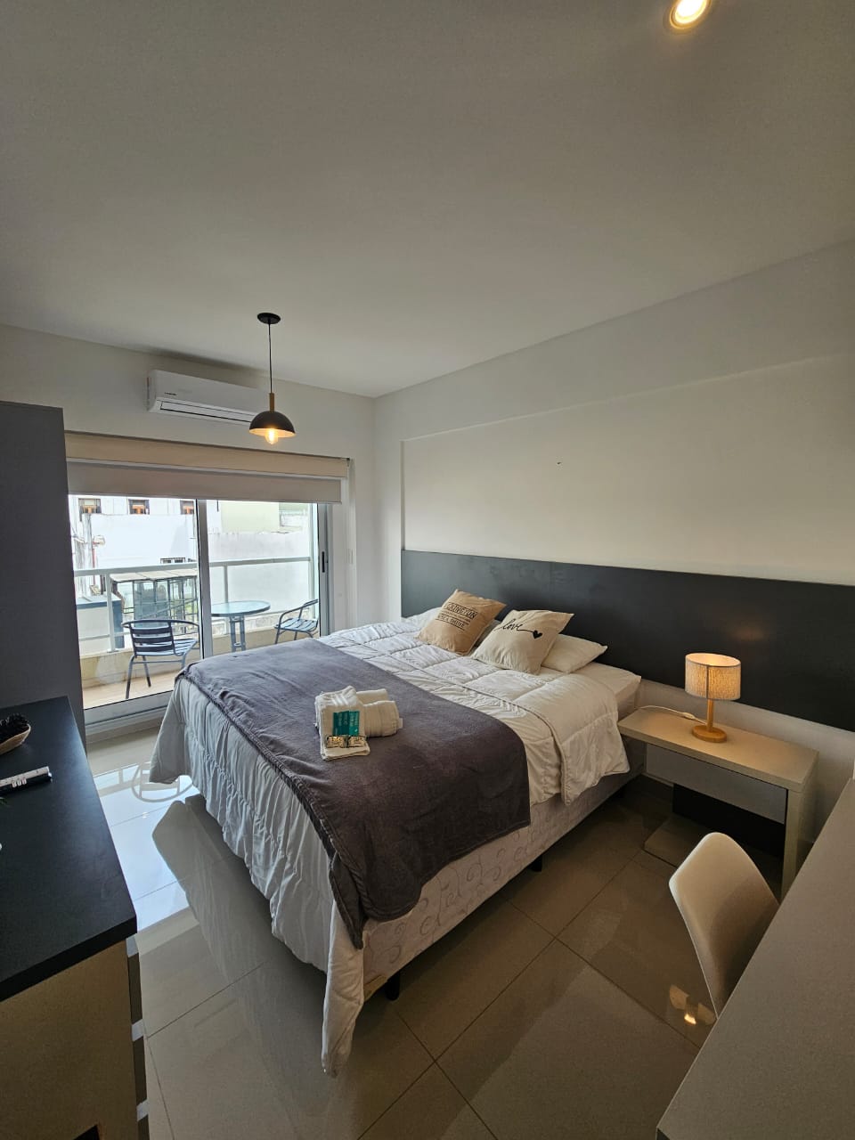 Monoambiente Lateral Contra Frente Moreno 500 - Imagen 10