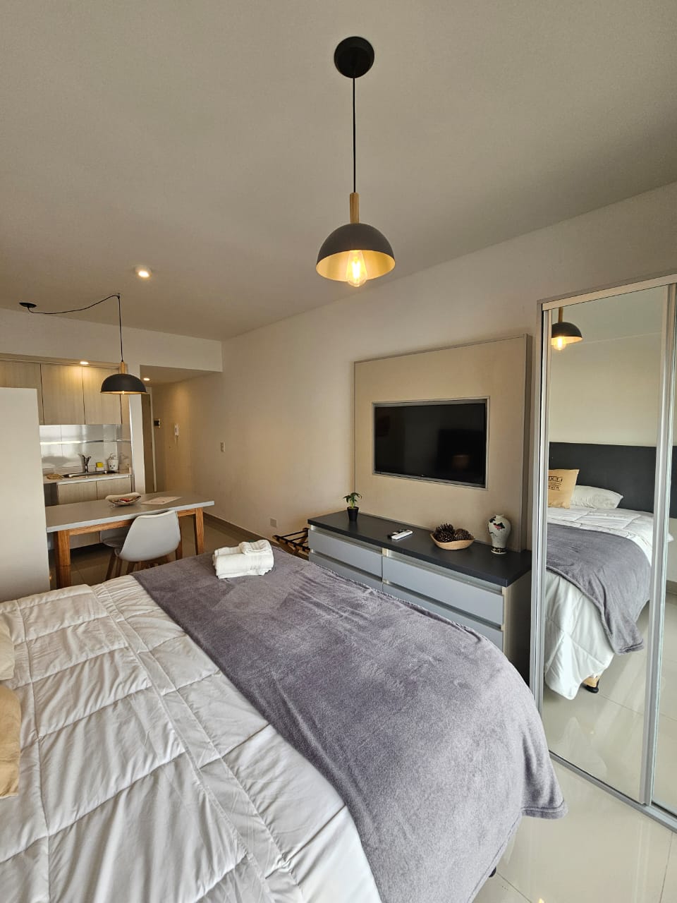 Monoambiente Lateral Contra Frente Moreno 500 - Imagen 7