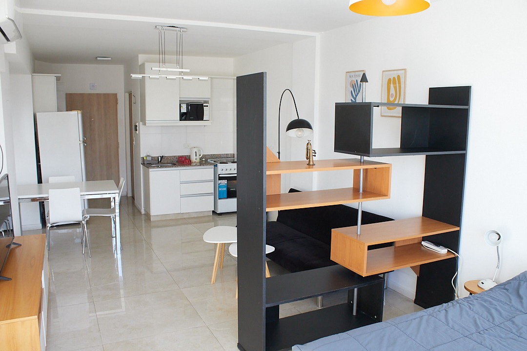 Monoambiente Amoblado con Balcón en  Monserrat - Imagen 23