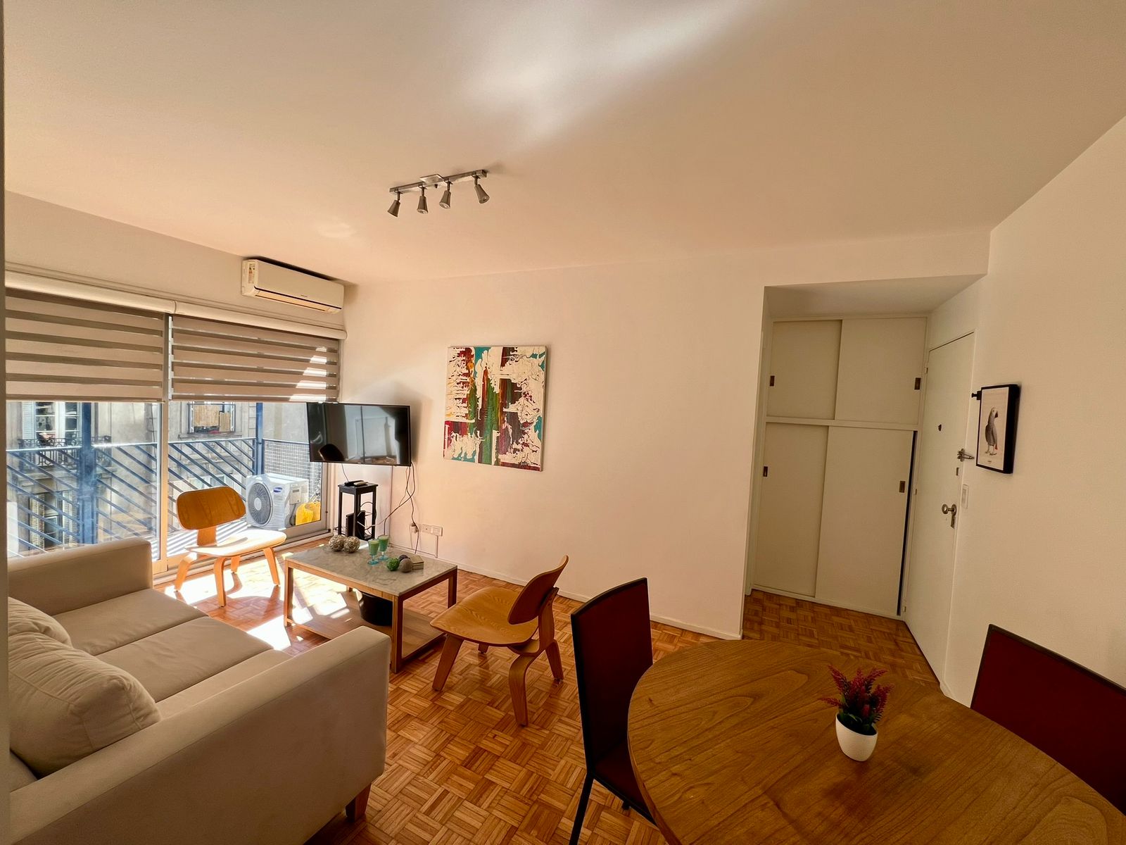 2 Ambientes con Balcón Av Santa Fe - Imagen 9